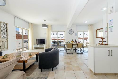 Sunrise Bay Villas