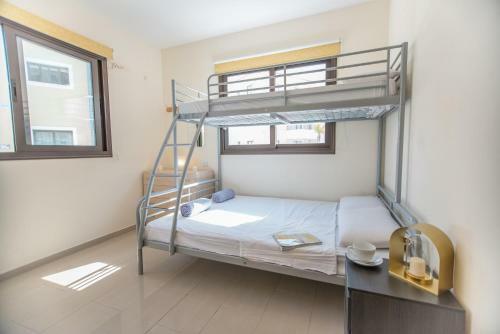 Kapparis Kyklades Ground Floor Apartment