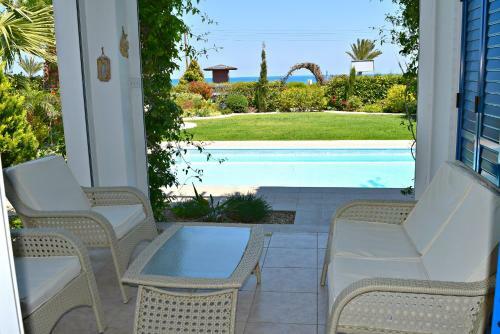 Villa 12 Riviera Latchi Beach Villas