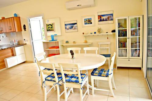 Villa 12 Riviera Latchi Beach Villas