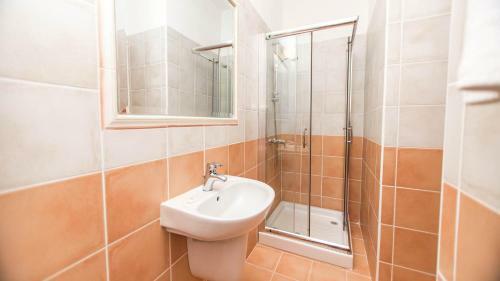 Rent Private Villa 134