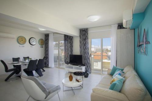 Villa Imagine Renting Your Own Beachfront Home Protaras Apartment 12