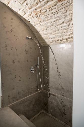 Hostal The Guest House - Palazzo Scotto
