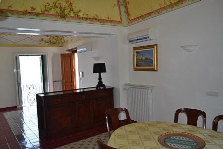 Amalfi Villa Sleeps 24 Pool Air Con Wifi