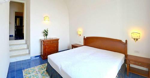 Amalfi Villa Sleeps 24 Pool Air Con Wifi