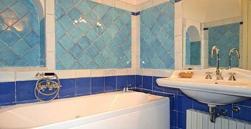 Amalfi Villa Sleeps 24 Pool Air Con Wifi