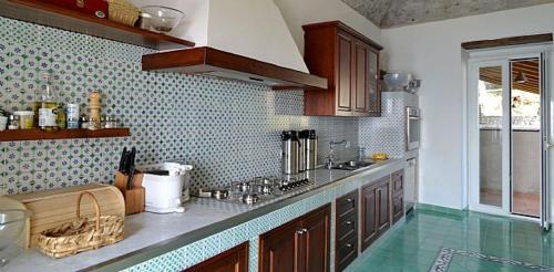 Amalfi Villa Sleeps 24 Pool Air Con Wifi