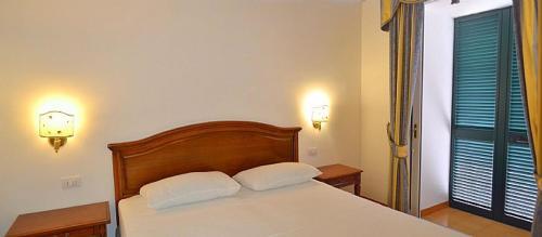 Amalfi Villa Sleeps 24 Pool Air Con Wifi