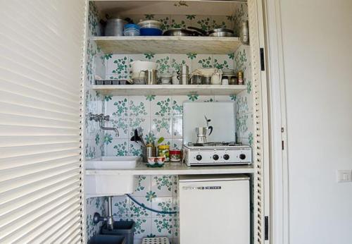 Amalfi Apartment Sleeps 2 T721484