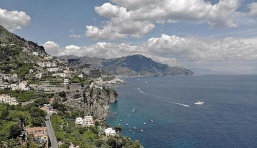 Amalfi Villa Sleeps 12 Pool Air Con Wifi