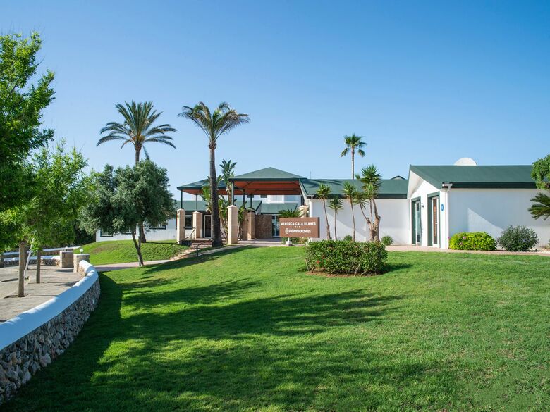 Pierre & Vacances Apartamentos Menorca Cala Blanes
