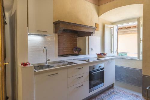 I Bei Ricordi - Historic Centre Apartment 6