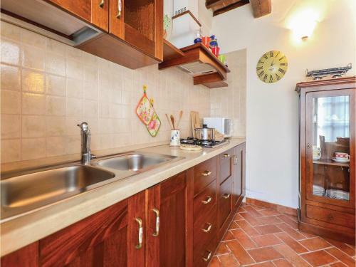 One-bedroom Holiday Home In Asciano Si