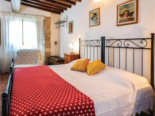 One-bedroom Holiday Home In Asciano Si