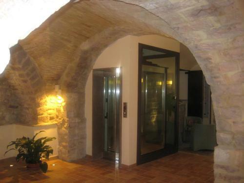 Hotel Albergo La Rocca