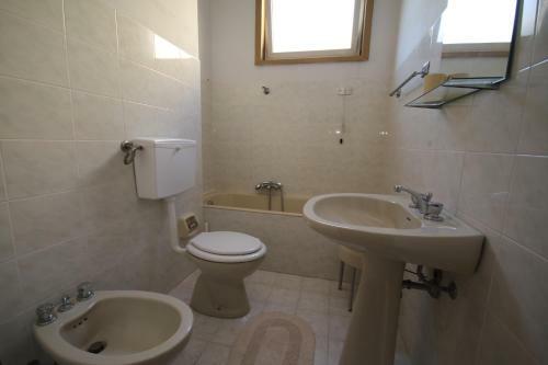 Casa Vacanza Tremoli Sul Lungomare Di Mare