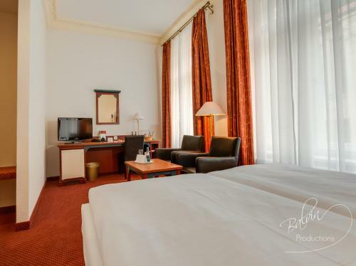 Akzent Hotel Am Goldenen Strauss