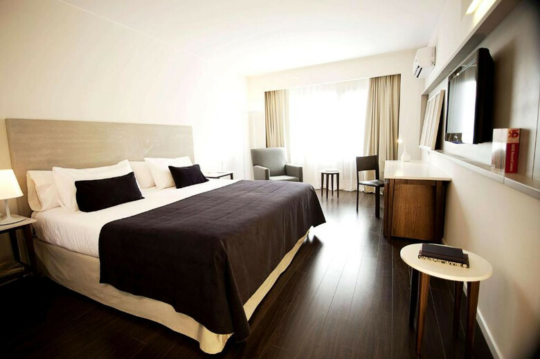 Hotel Dazzler By Wyndham Buenos Aires Recoleta