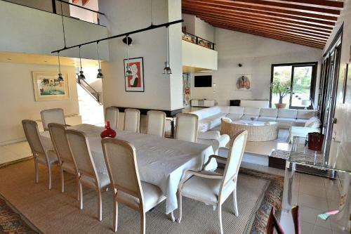 Villa Dismero