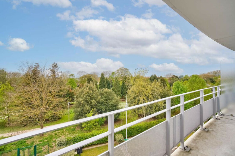 Hotel Zenitude Relais & Spa - Paris Charles de Gaulle