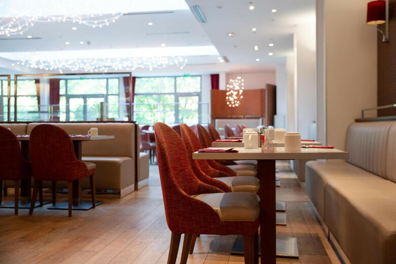 Hotel Zenitude Relais & Spa - Paris Charles de Gaulle
