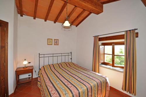 Capolona Apartment Sleeps 4 T241756