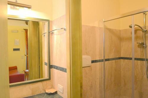 Casole D'elsa Villa Sleeps 2 Pool Air Con Wifi