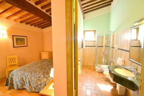 Casole D'elsa Villa Sleeps 4 Pool Air Con Wifi