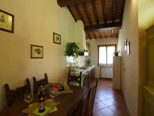 Piantravigne Villa Sleeps 10 Pool Wifi