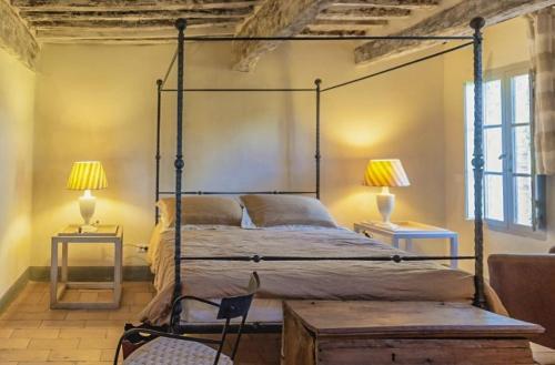 Castiglioncello Del Trinoro Villa Sleeps 12 Pool