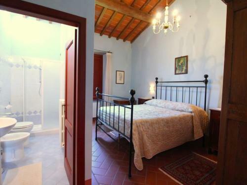 Patalecchia Villa Sleeps 10 Pool Wifi