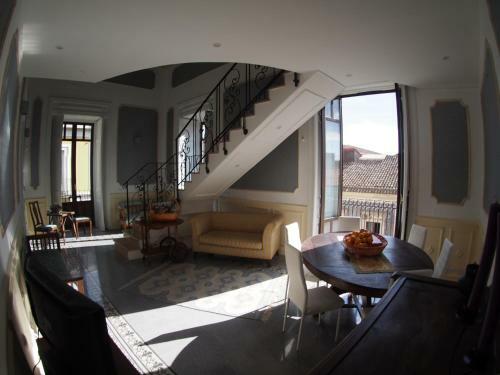 Apartamento Casa Felice Nel Centro Storico, Tra Etna E Mare