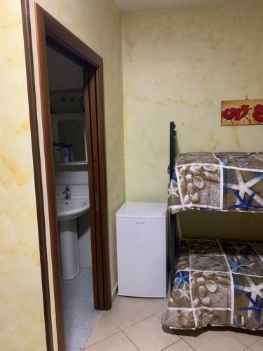 Airport Bedroom House