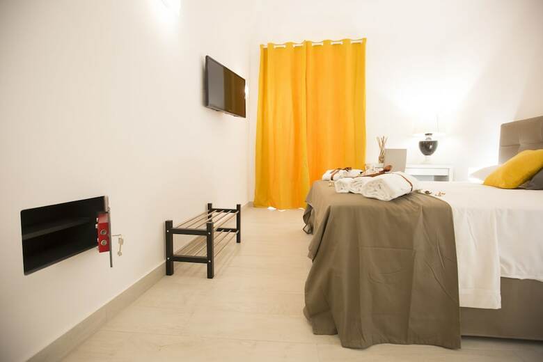 Hostal Preluna Central Palace