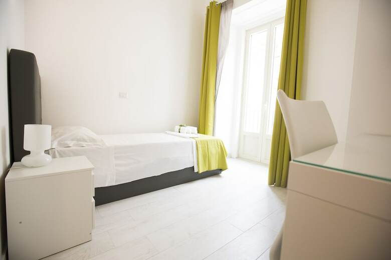 Hostal Preluna Central Palace
