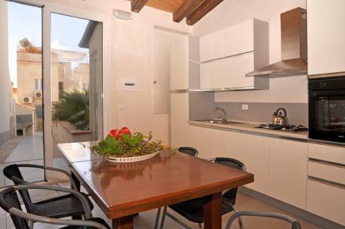 Cava D'aliga Villa Sleeps 16 Pool Air Con Wifi
