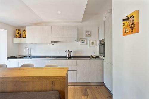 Apartamento Queen House - Bymyhomeincomo