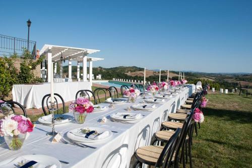 Capezzano Villa Sleeps 18 Pool Air Con Wifi