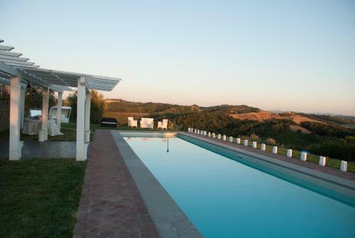Capezzano Villa Sleeps 18 Pool Air Con Wifi