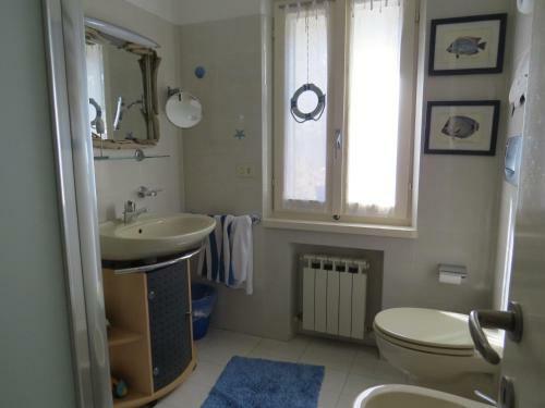 2 Lake View Apartments Near Lugano