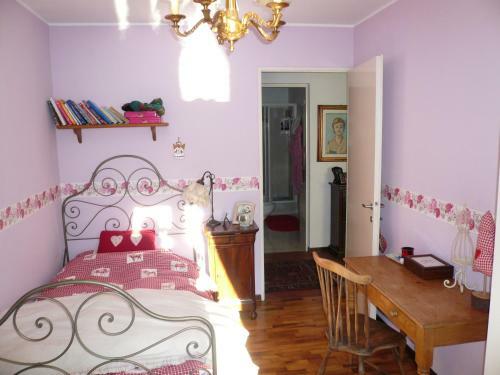 2 Lake View Apartments Near Lugano
