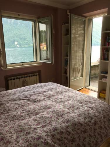 2 Lake View Apartments Near Lugano