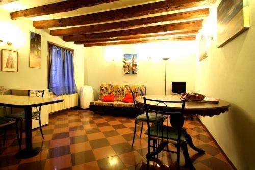 Apartamento Grifone Santa Croce Train Station