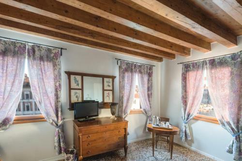 Hotel Locanda Ai Santi Apostoli