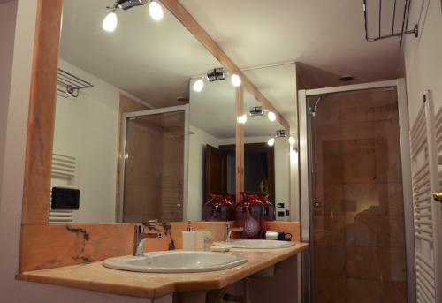 Hostal Guest House Residenza San Fermo