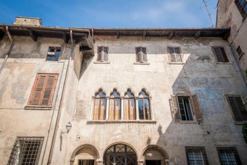 Bright Apartments Verona - Cattaneo Historical