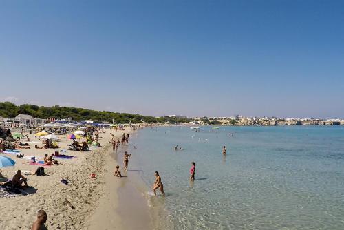 Holiday Villa Torre Dell'orso M566