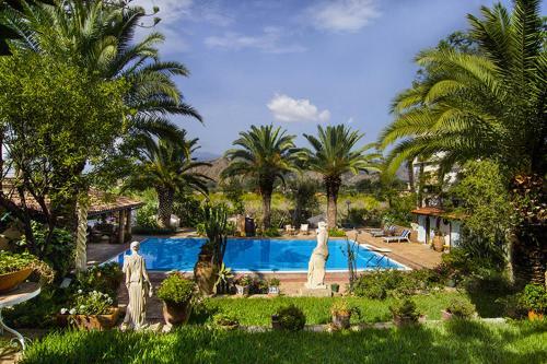 Chianchitta-trappitello Villa Sleeps 12 Pool Wifi