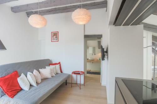 Apartamento Triestevillas Sangiusto Wall, Attic For 4 Guests, Ac, Central Position