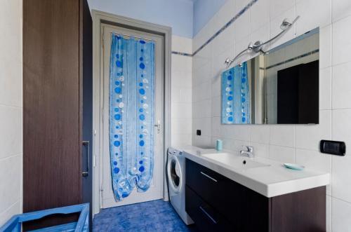 Apartamento Crocetta & Porta Nuova Colourful Flat